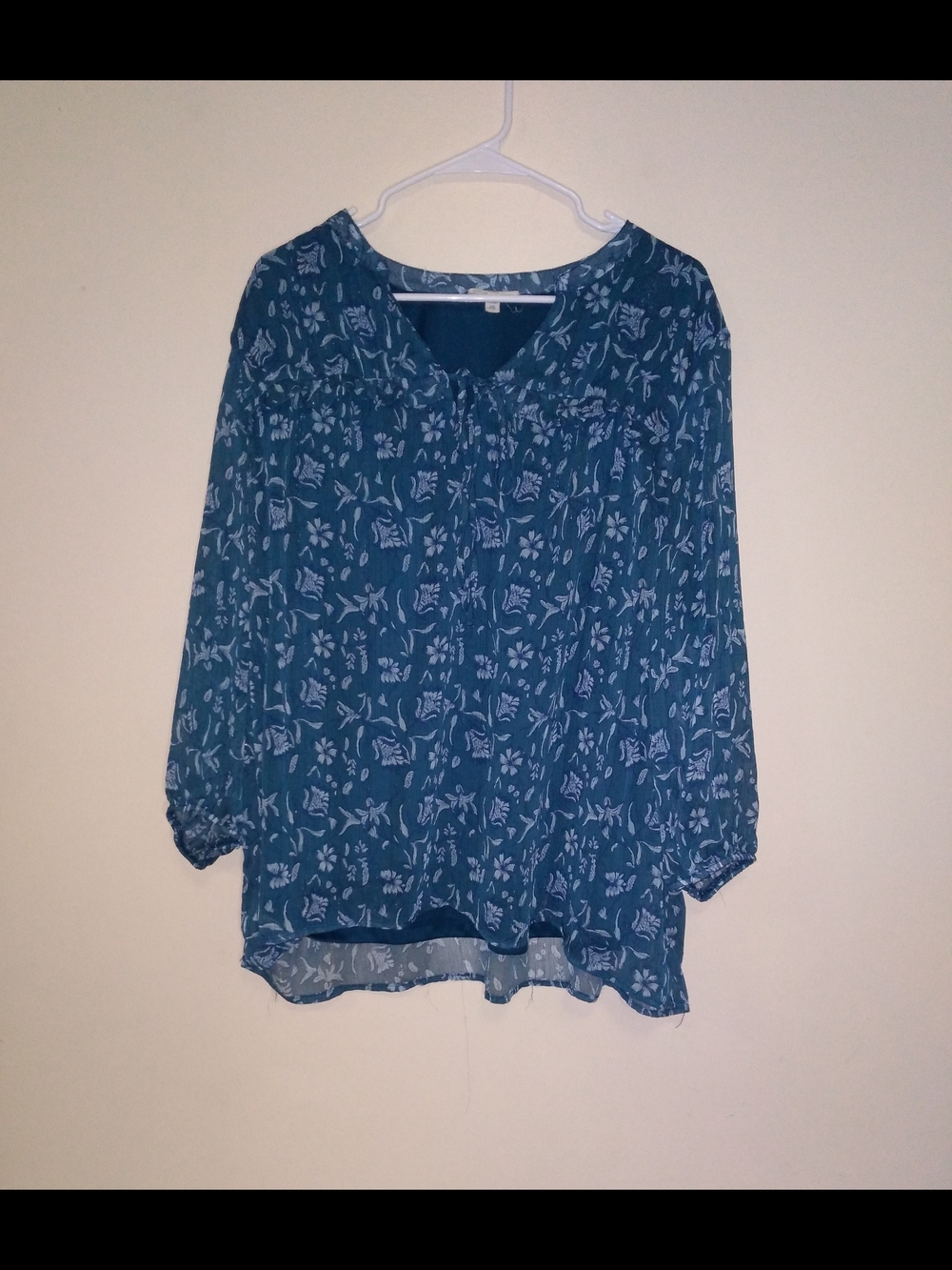 Women's Teal Floral Long-Sleeve Blouse